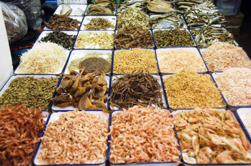 Thực phẩm đồ khô làm quà tặng người nước ngoài