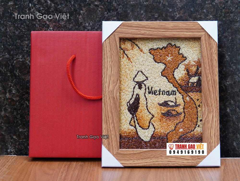 Tranh gạo áo dài bản đồ