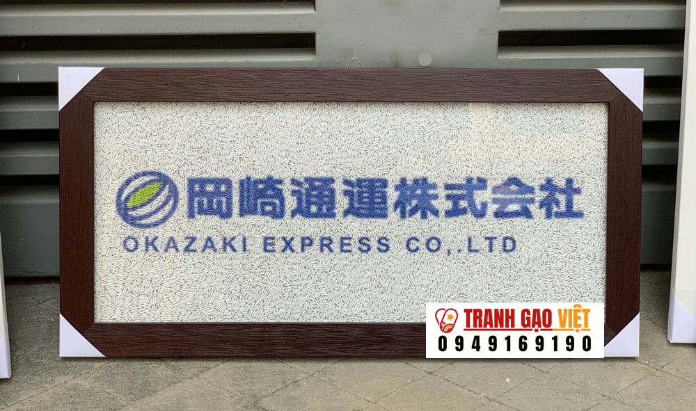 Tranh logo quà tặng