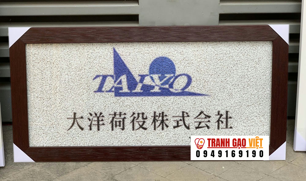Tranh gạo logo doanh nghiệp, quà tặng đối tác
