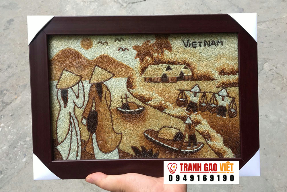 tranh gạo thiếu nữ áo dài