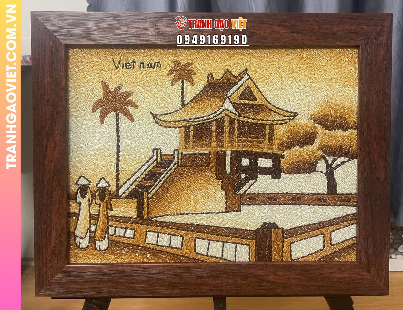 Tranh gạo nghệ thuật hai c&ocirc; g&aacute;i v&agrave; ch&ugrave;a một cột