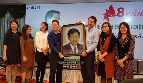 Tranh gạo chân dung người hàn quốc