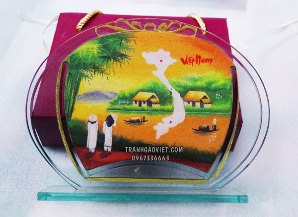Tranh cát bản đồ việt nam và quê hương