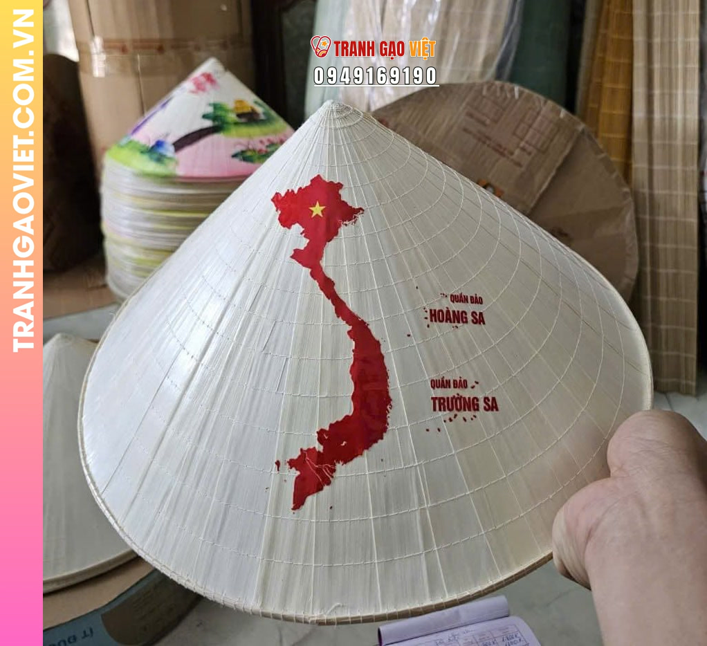 Các Loại Món Quà Mang Tinh Thần Việt Nam Phổ Biến