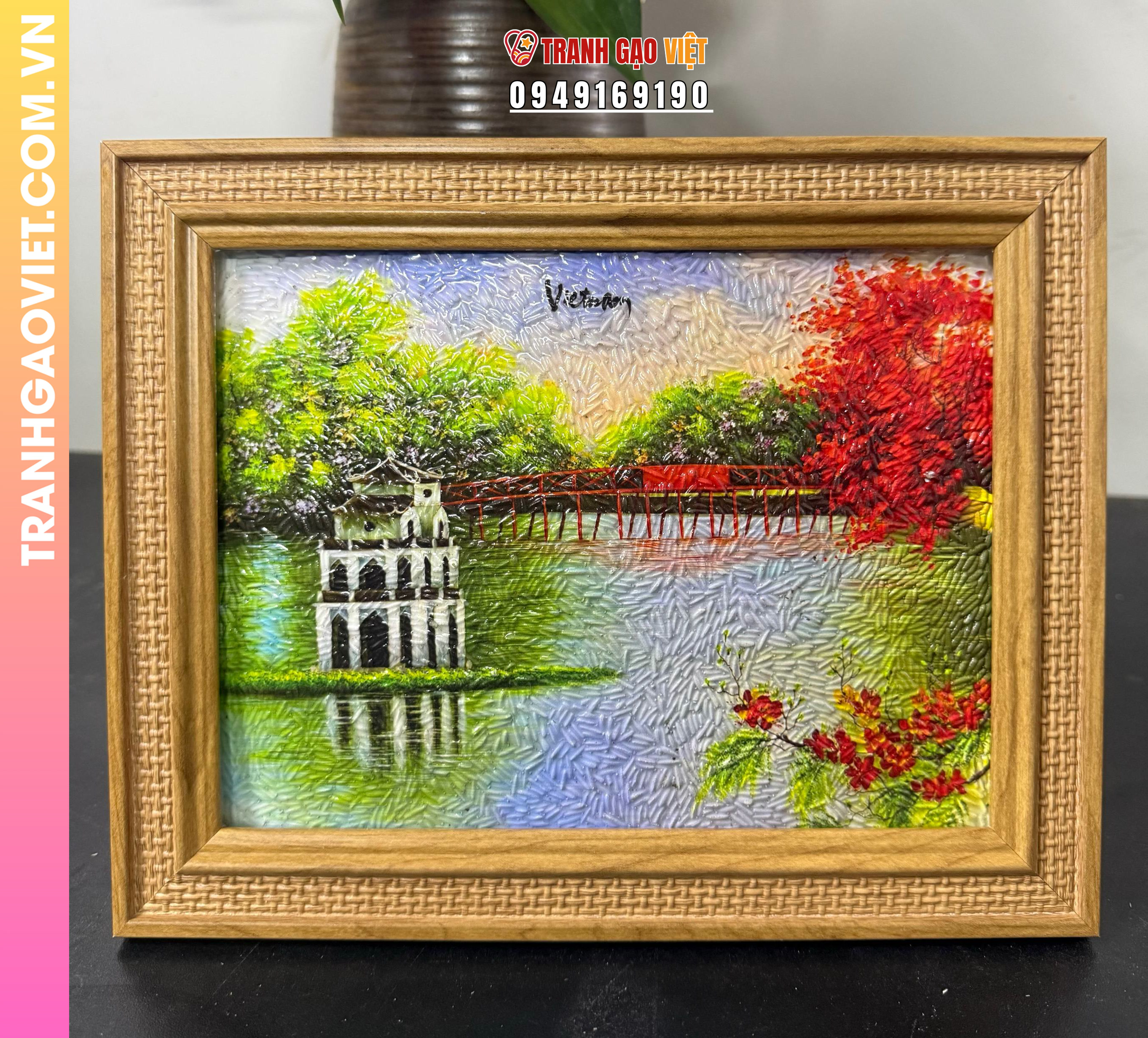 Tại sao lại tặng Tranh cho kh&aacute;ch du lịch tại Việt Nam