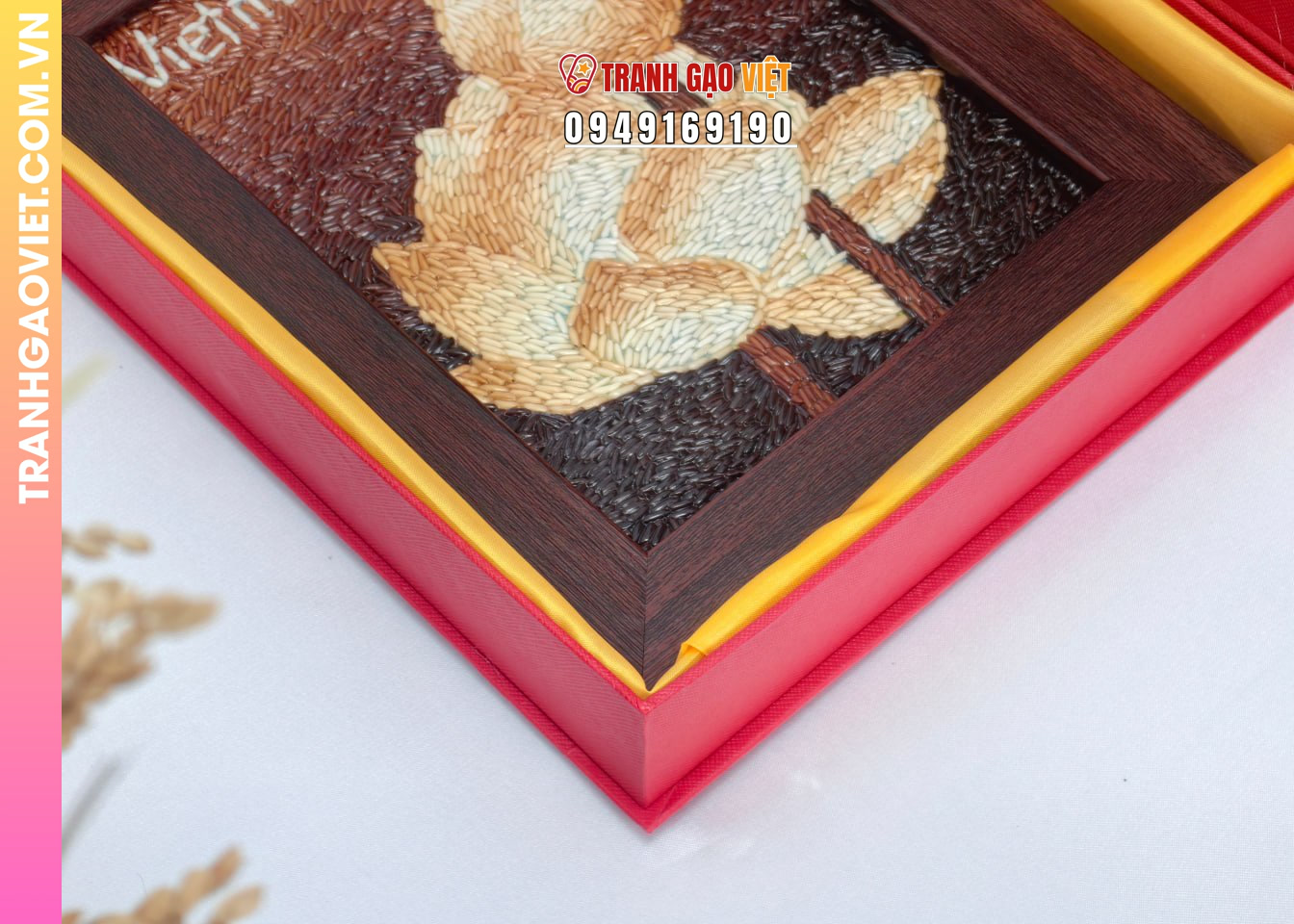 Tại Sao Nên Chọn Tranh Gạo Làm Quà Tặng Đối Tác