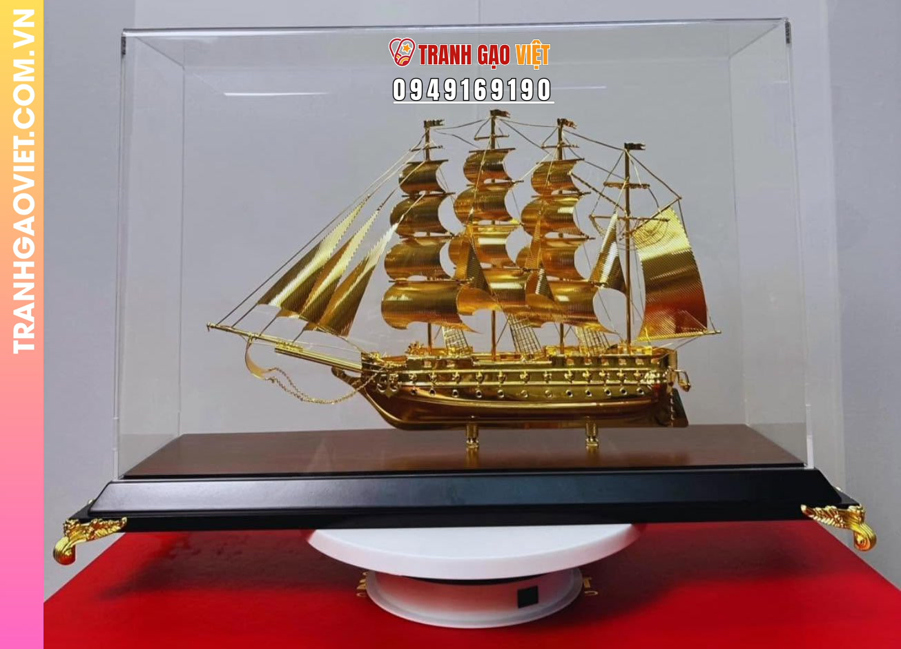 Thuyền Buồm Dát Vàng trong quà tặng doanh nghiệp