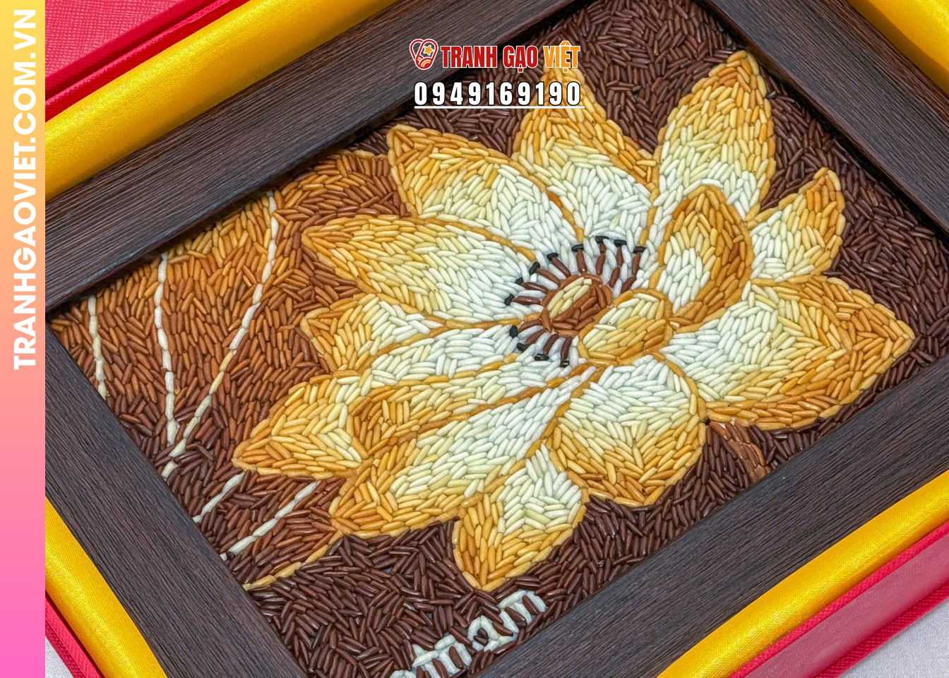 Ứng dụng Tranh Gạo Hoa Sen làm quà tặng
