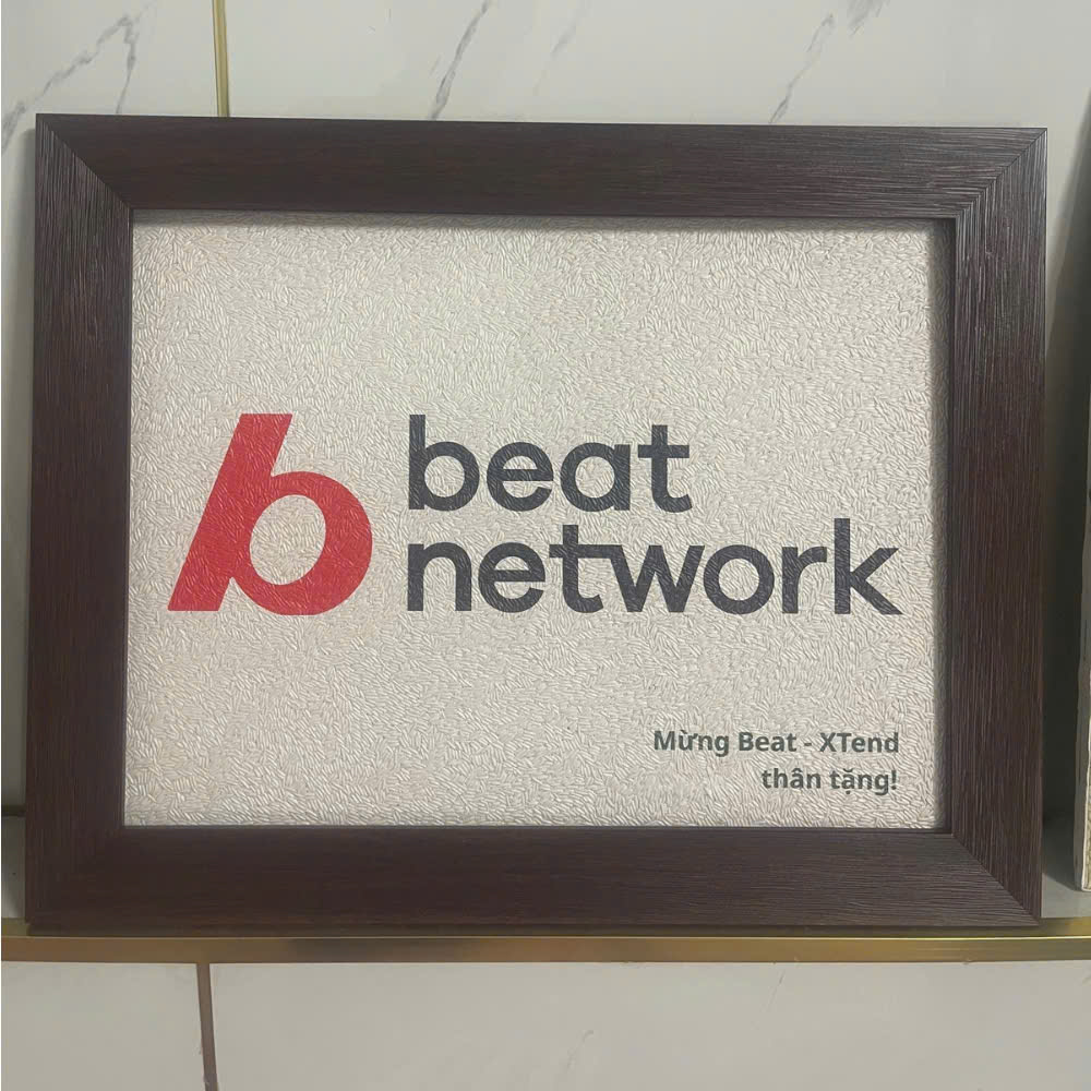 Tranh Gạo Kỷ Niệm Mừng Beat - Xtend 2025 Hình ảnh Tranh Gạo Kỷ Niệm Mừng Beat - Xtend 2025 - Ảnh thực tế sản phẩm Tranh Gạo