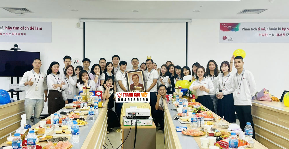 Tranh của LG Hải Phòng tặng sếp Hình ảnh Tranh của LG Hải Phòng tặng sếp - Ảnh thực tế sản phẩm Tranh Gạo