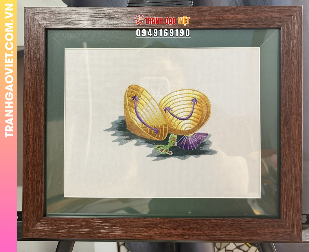Tranh Thêu Tay Đôi Nón Lá Việt Nam Tinh Tế
