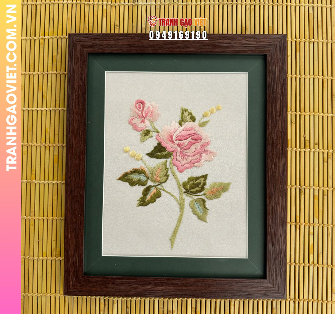 Tranh Thêu Tay Hoa Hồng Hồng Duyên Dáng Và Tinh Tế