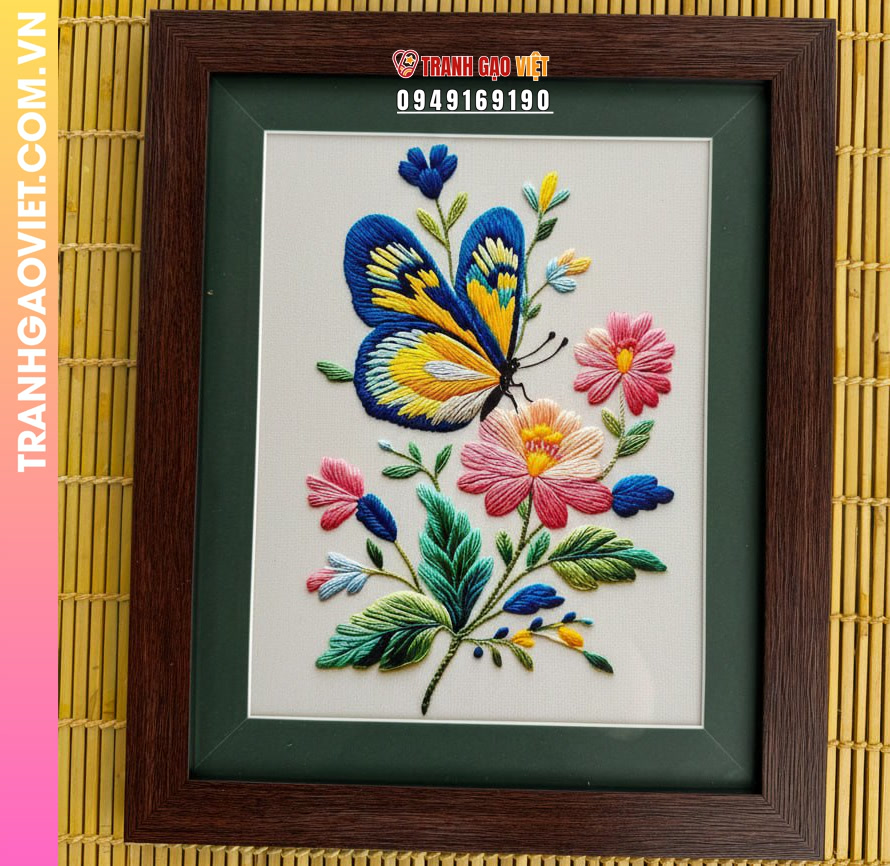 Tranh Thêu Bướm Và Hoa Sắc Màu Sinh Động