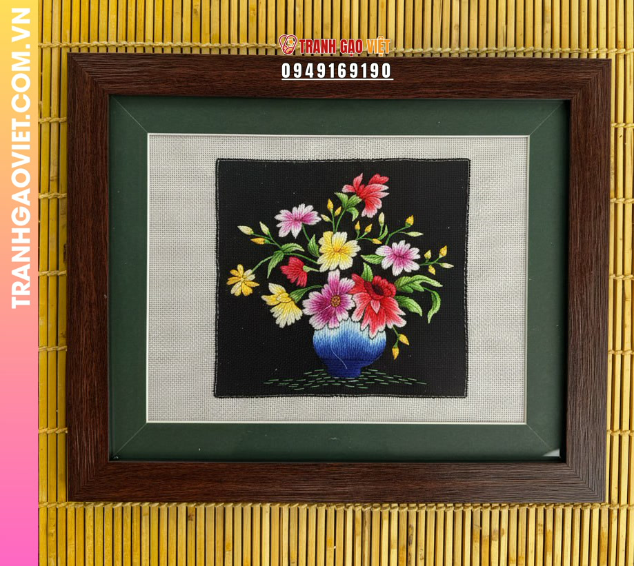 Tranh Thêu Hoa Lan Và Bướm Vàng Tinh Tế