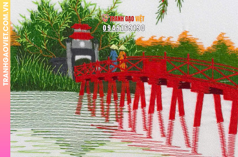 Tranh thêu cầu Thê Húc Hồ Gươm Hà Nội - Ảnh 3