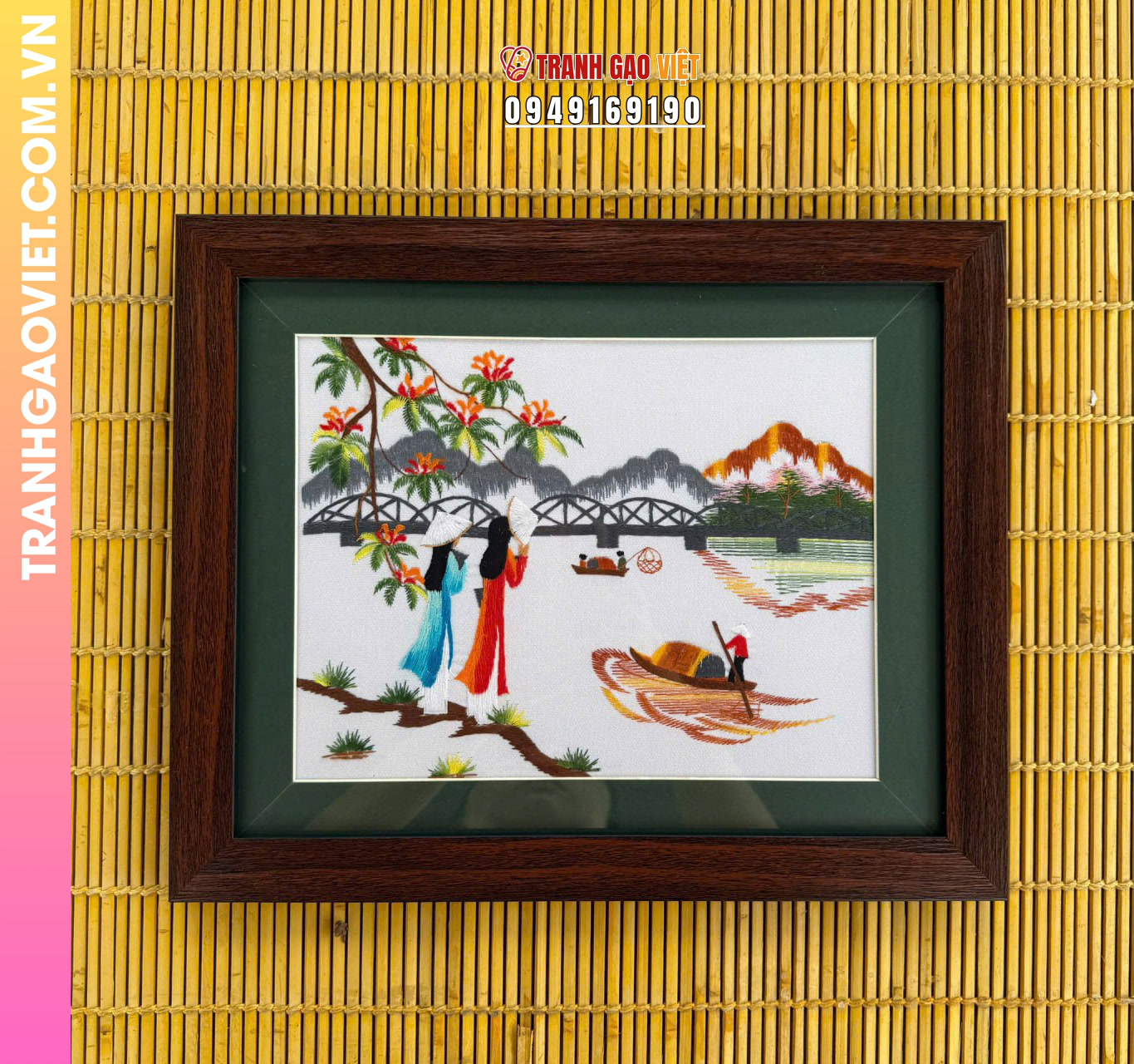 Tranh thêu tay cầu Tràng Tiền và thiếu nữ áo dài bên dòng Hương Giang