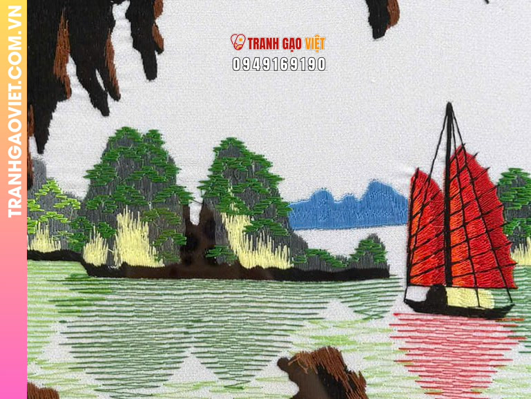 Tranh thêu tay phong cảnh Vịnh Hạ Long nhìn từ hang động - Ảnh 3