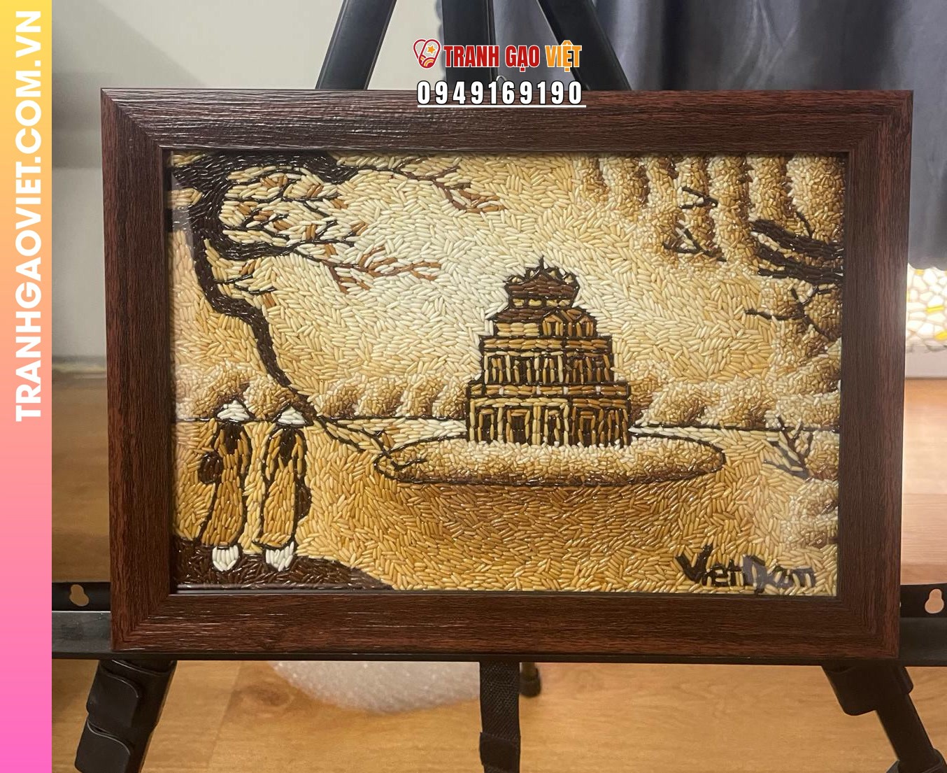 Tranh gạo Tháp Rùa Hoài Niệm khung nâu sần bản 20x30 cm