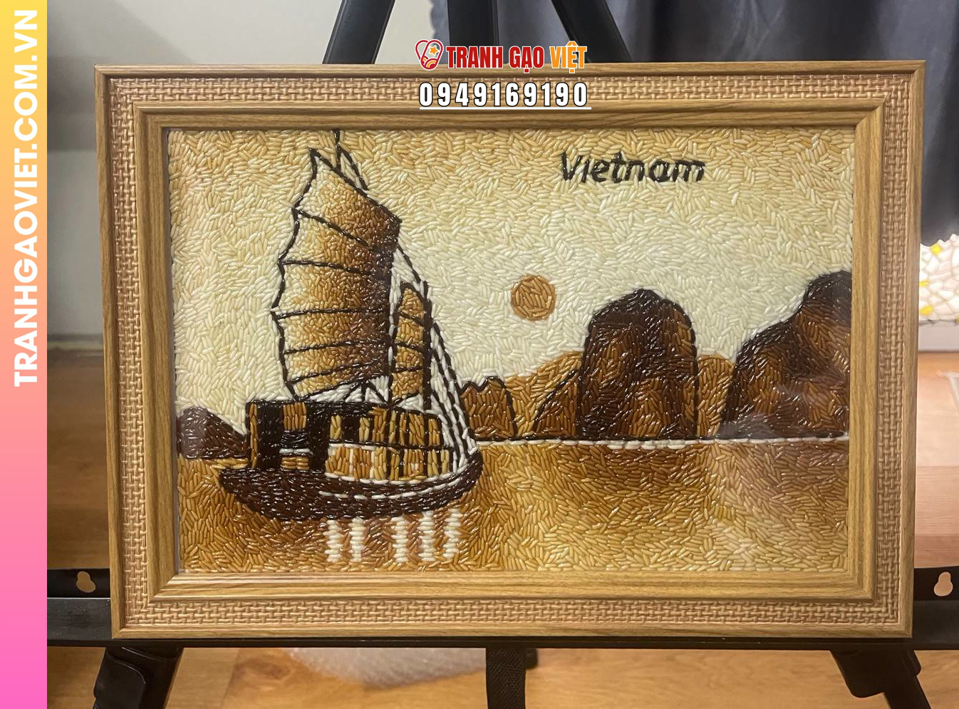 Tranh gạo Thuyền Trên Vịnh Hạ Long bản 20x25cm khung vàng sần