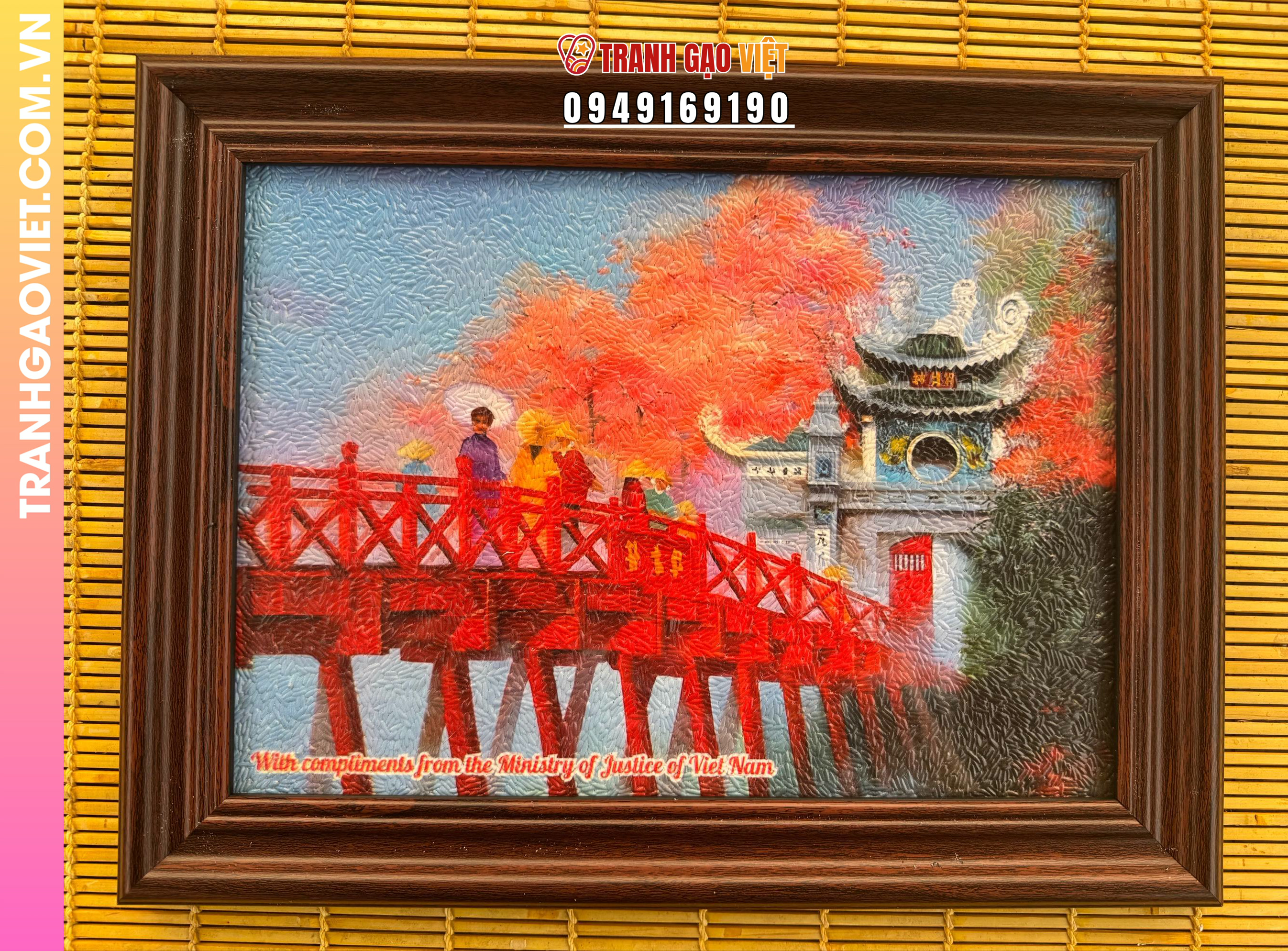 Tranh gạo Cầu Thê Húc - Đền Ngọc Sơn - Ảnh 2