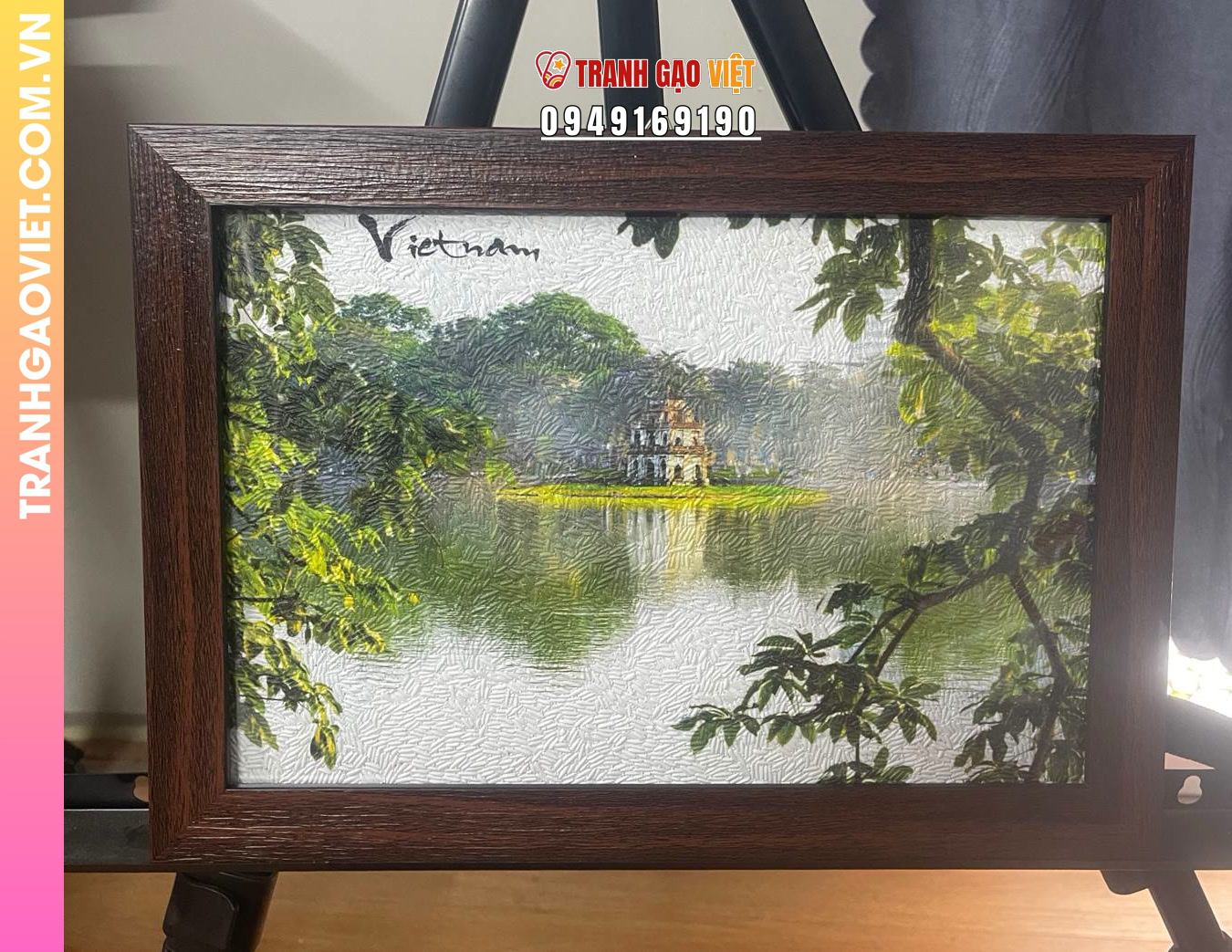 Tranh gạo Khung cảnh Hồ Gươm hộp quà tặng cao cấp