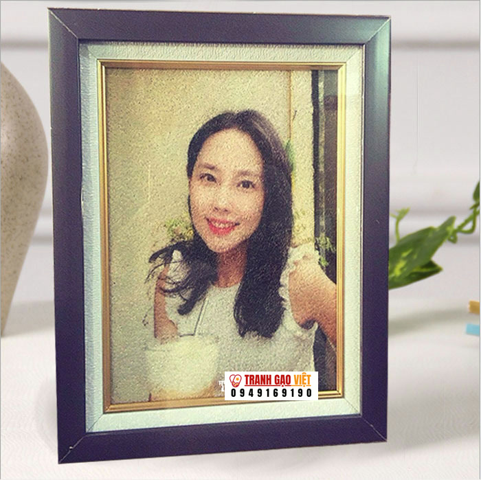 Tranh chân dung TCD190 Hình ảnh Tranh chân dung TCD190 - Ảnh thực tế sản phẩm Tranh Gạo