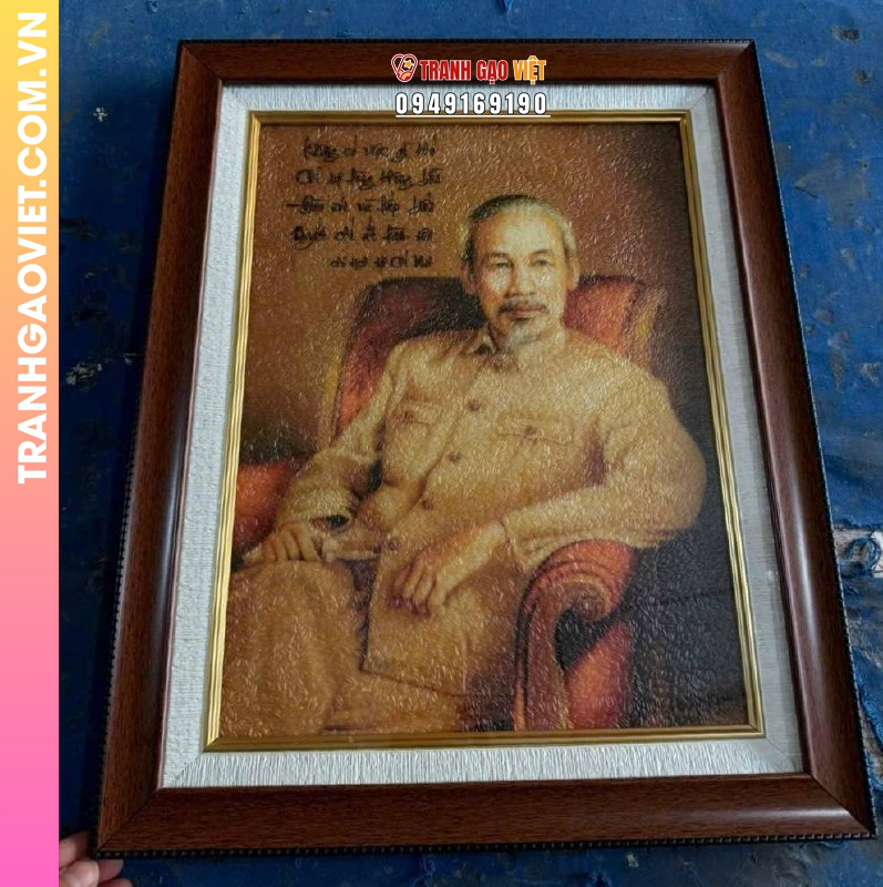 Tranh gạo Bác Hồ size 33x43 cm