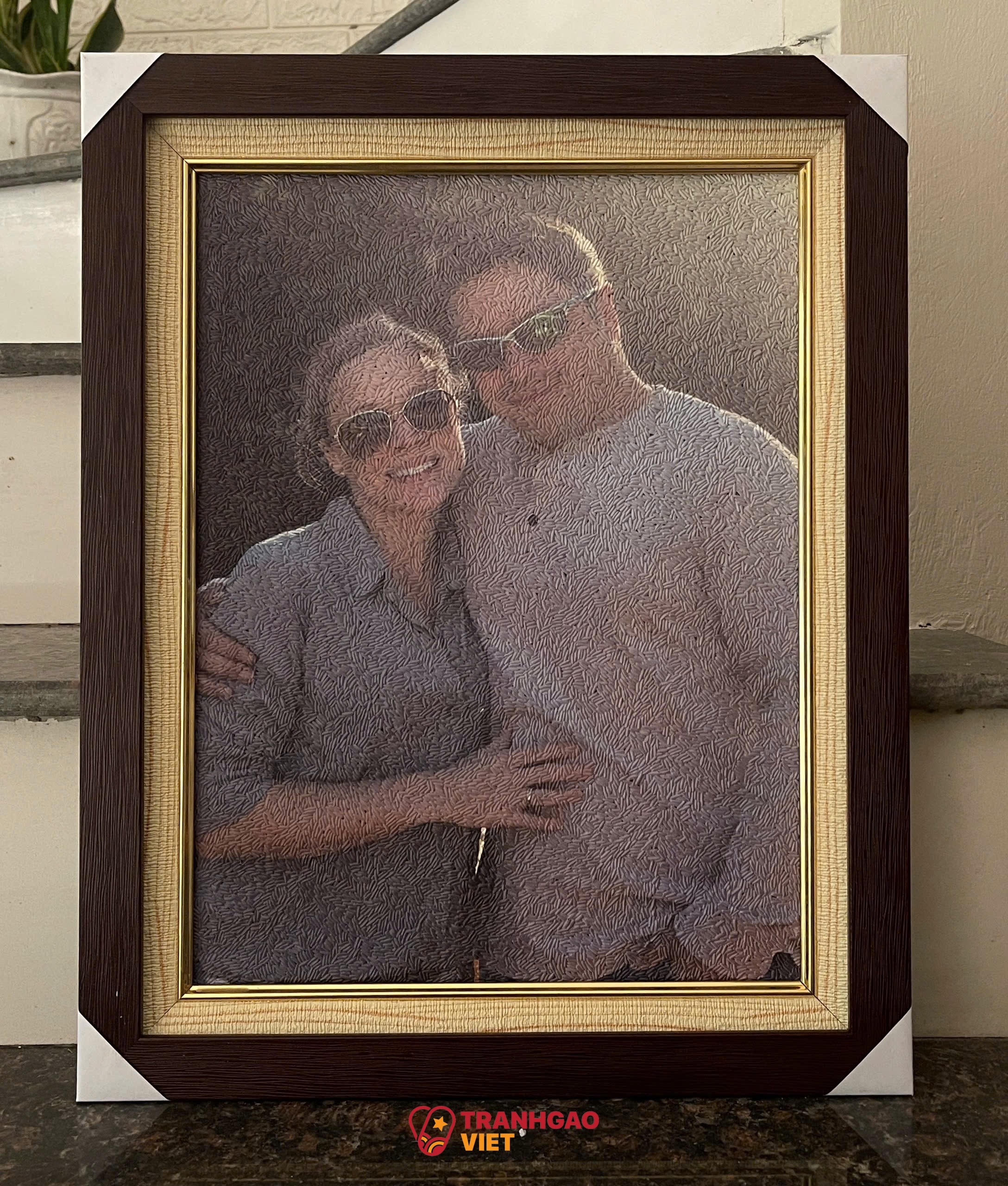 Tranh Gạo Chân Dung Gia Công Tinh Xảo Hình ảnh Tranh Gạo Chân Dung Gia Công Tinh Xảo - Ảnh thực tế sản phẩm Tranh Gạo