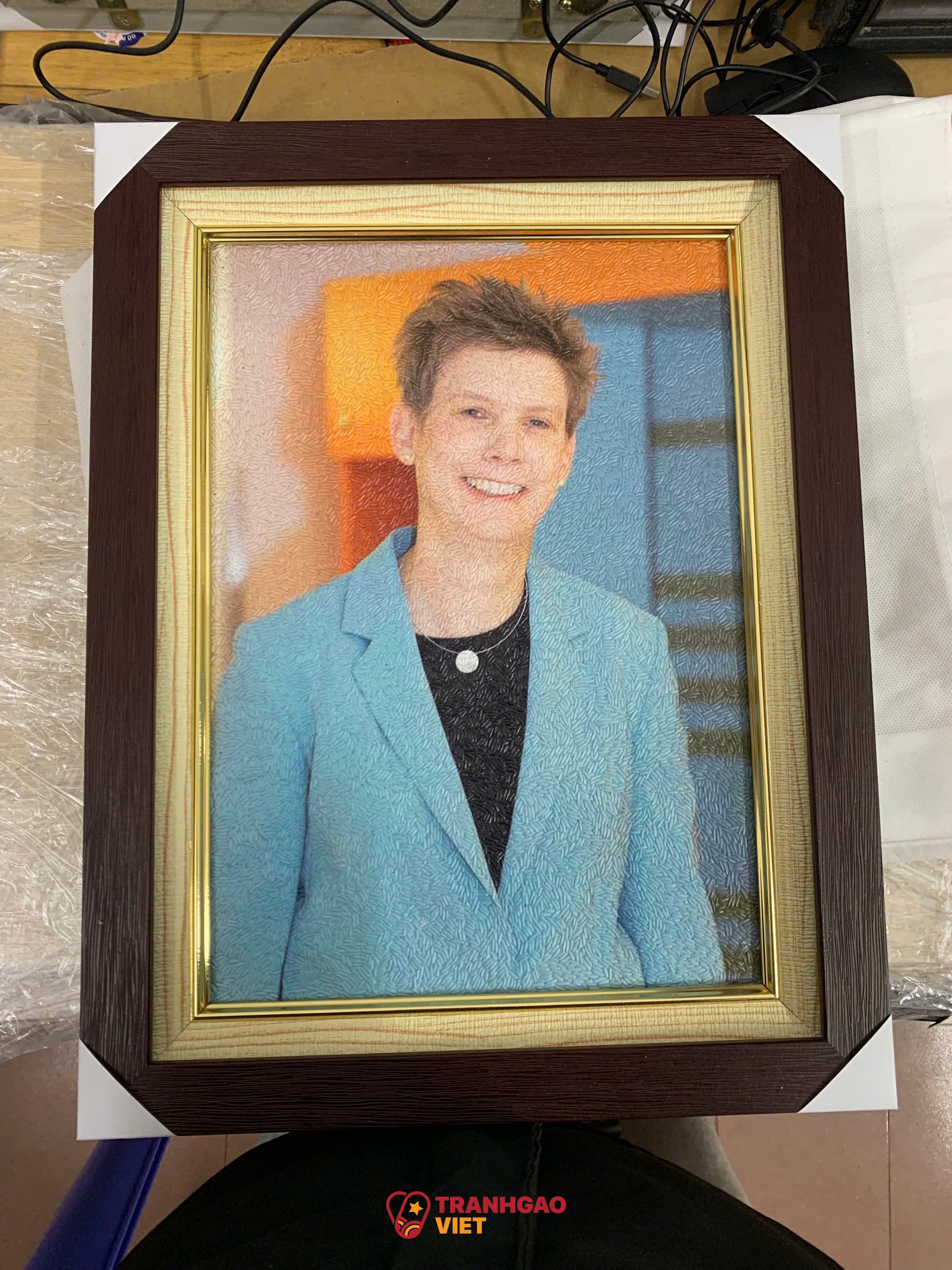 Tranh Gạo Chân Dung Hình Người Hình ảnh Tranh Gạo Chân Dung Hình Người - Ảnh thực tế sản phẩm Tranh Gạo