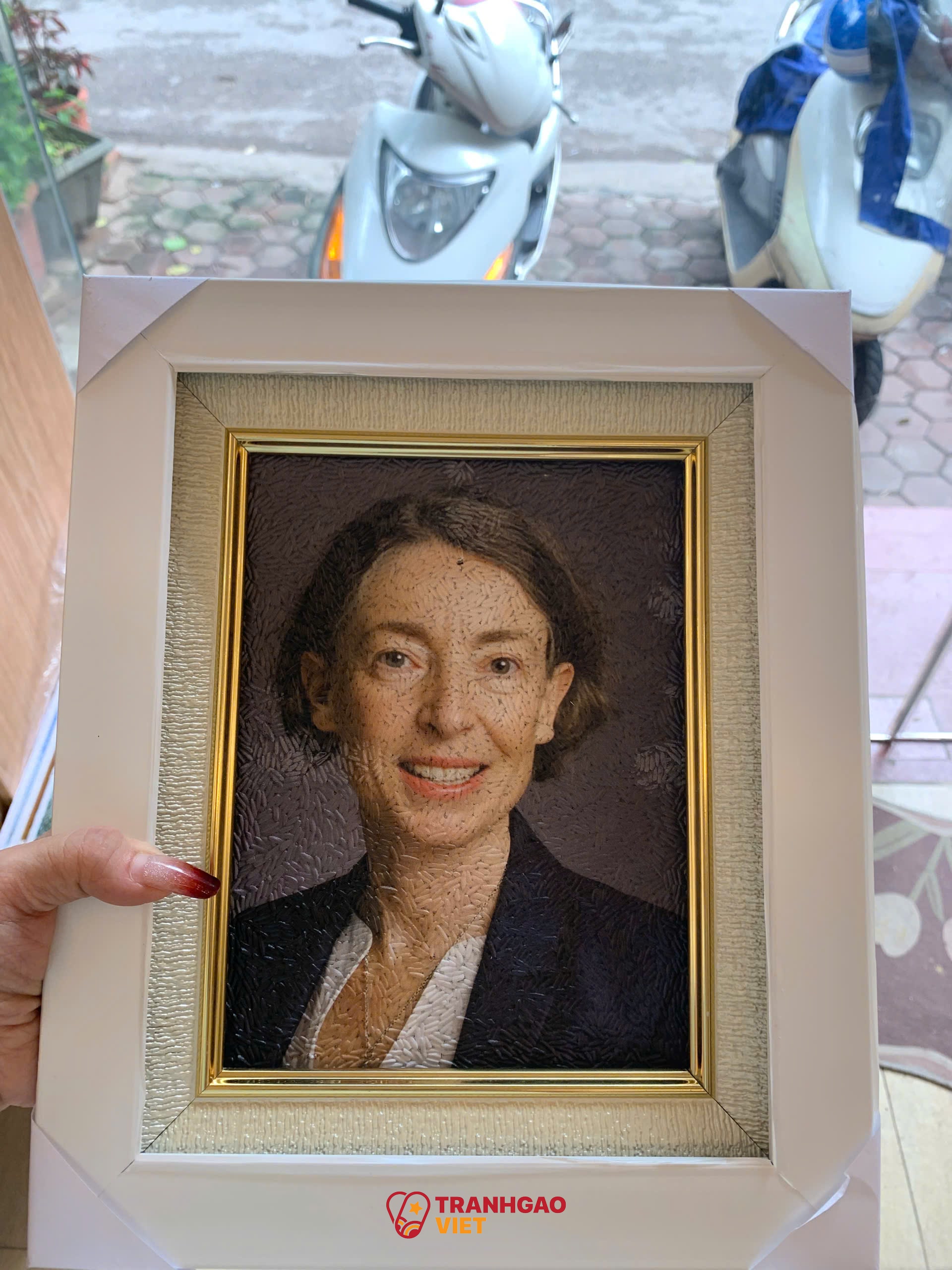 Tranh Gạo Chân Dung Mini Hình ảnh Tranh Gạo Chân Dung Mini - Ảnh thực tế sản phẩm Tranh Gạo