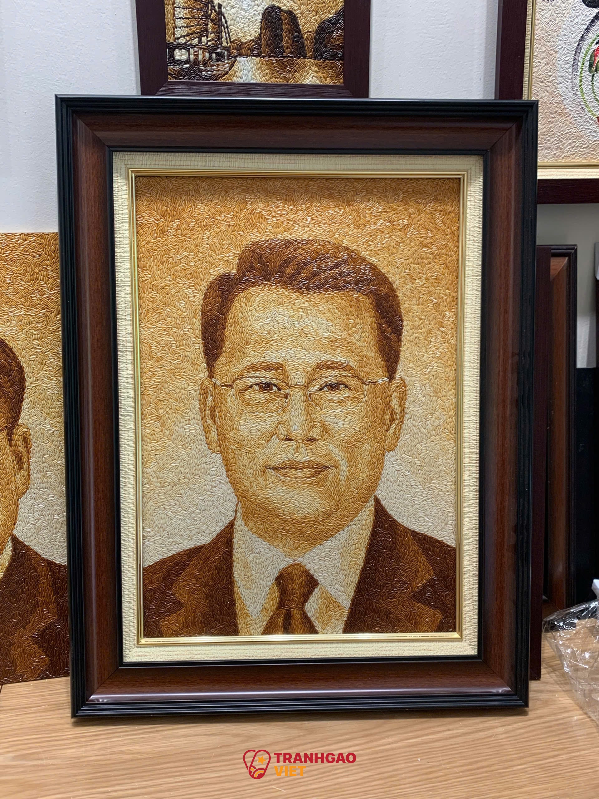 Tranh Gạo Chân Dung Quà Tặng Thủ Công Hình ảnh Tranh Gạo Chân Dung Quà Tặng Thủ Công - Ảnh thực tế sản phẩm Tranh Gạo