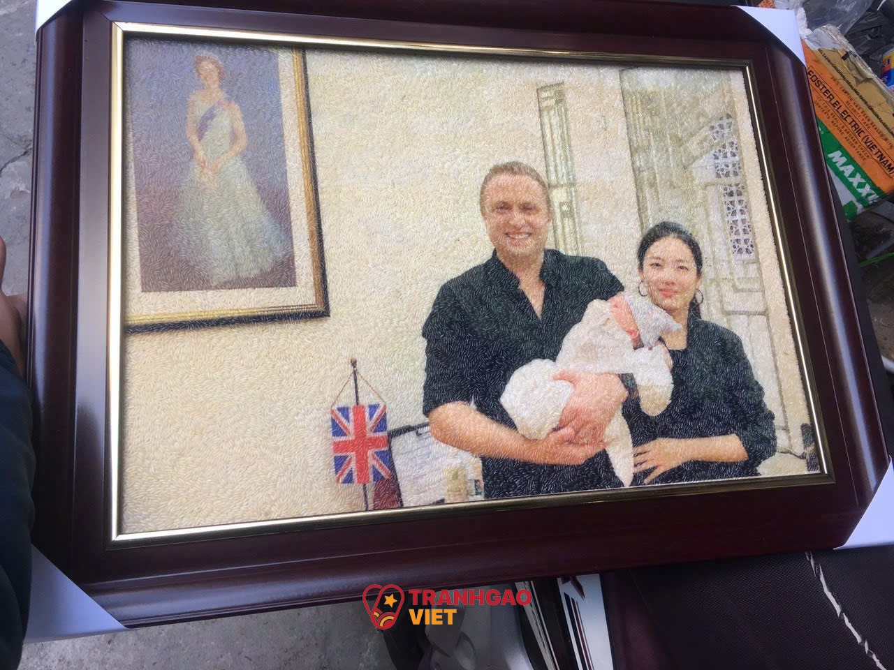 Tranh Gạo Chân Dung Tái Hiện Khuôn Mặt Hình ảnh Tranh Gạo Chân Dung Tái Hiện Khuôn Mặt - Ảnh thực tế sản phẩm Tranh Gạo