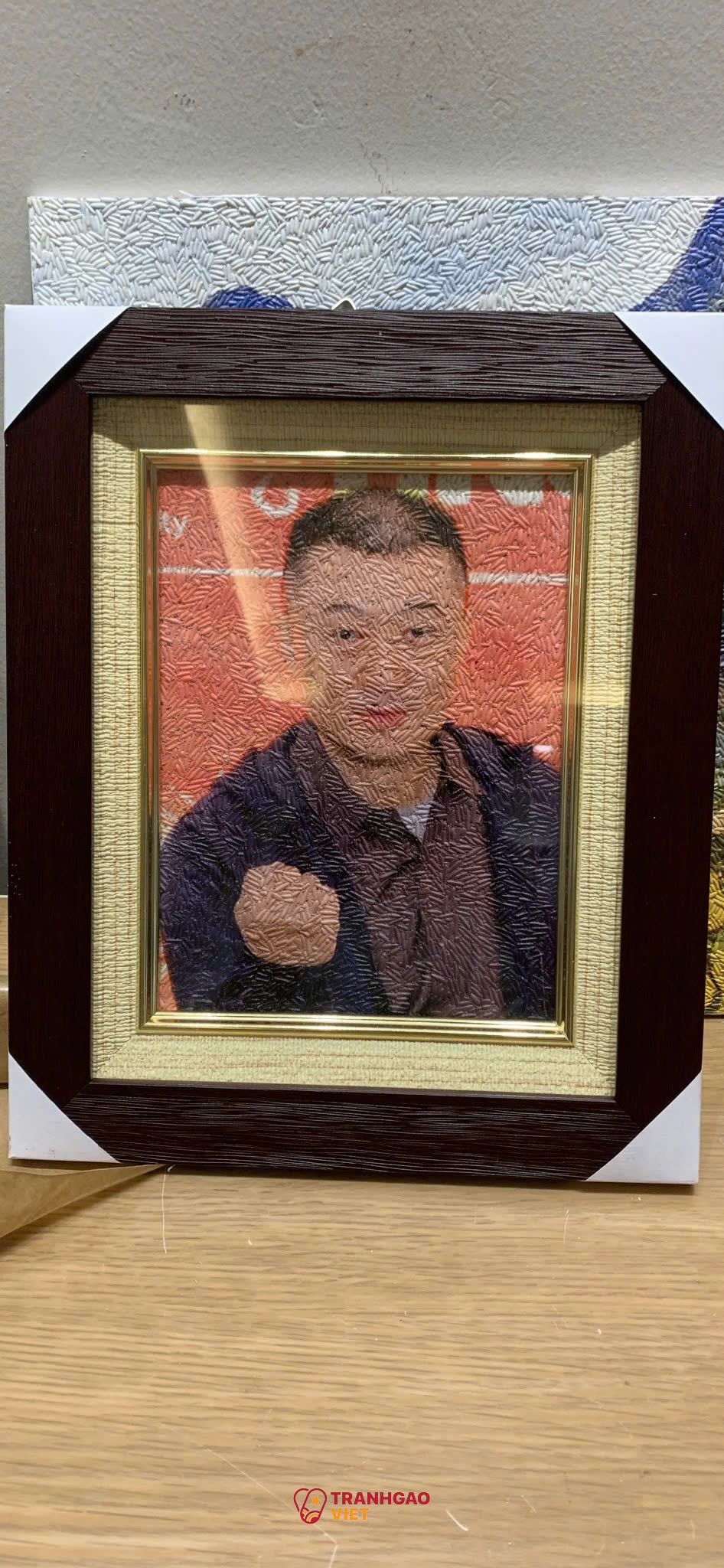 Tranh Gạo Chân Dung Tặng Người Thân Hình ảnh Tranh Gạo Chân Dung Tặng Người Thân - Ảnh thực tế sản phẩm Tranh Gạo