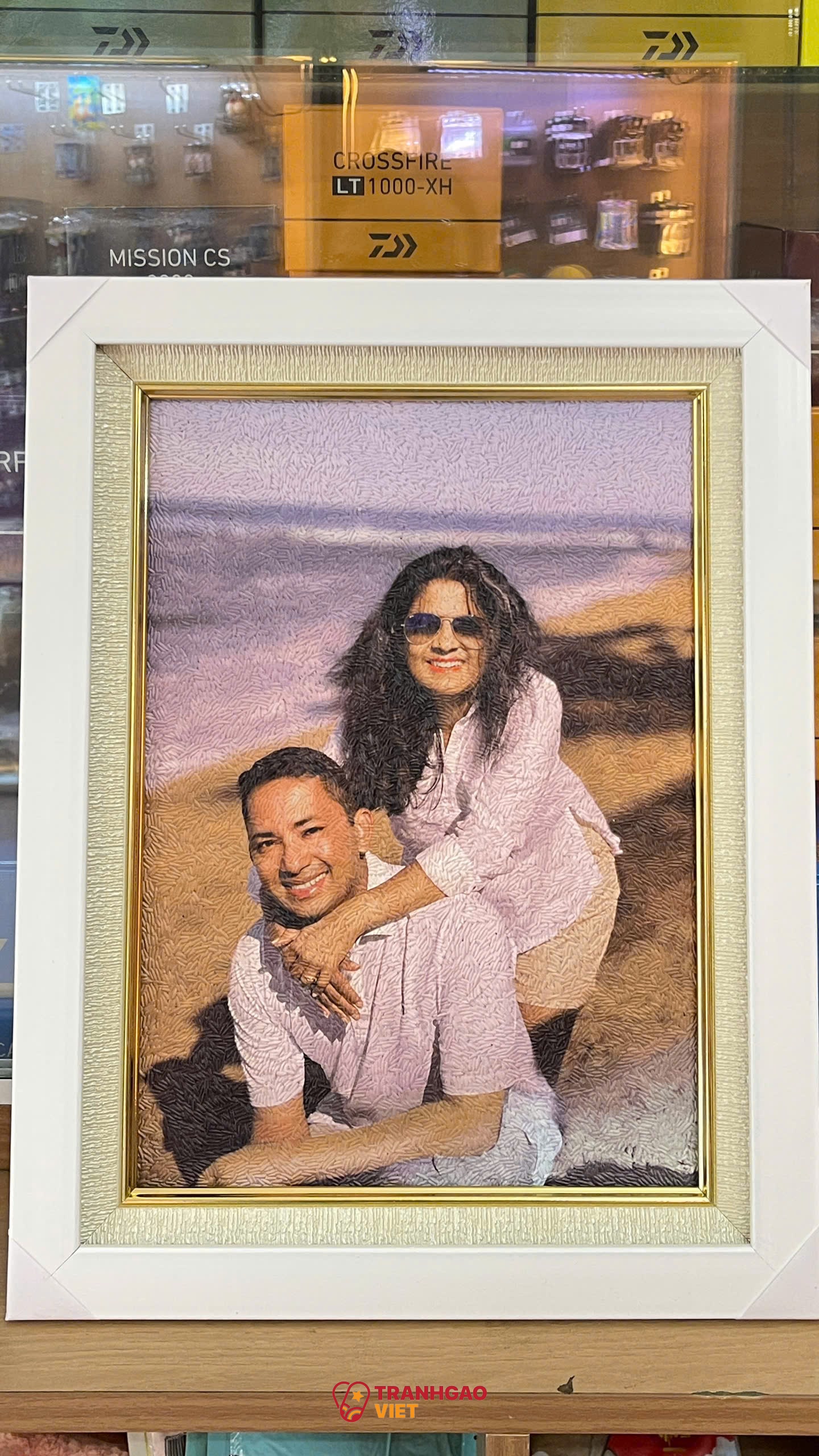 Tranh Gạo Màu Chân Dung Độc Bản Hình ảnh Tranh Gạo Màu Chân Dung Độc Bản - Ảnh thực tế sản phẩm Tranh Gạo