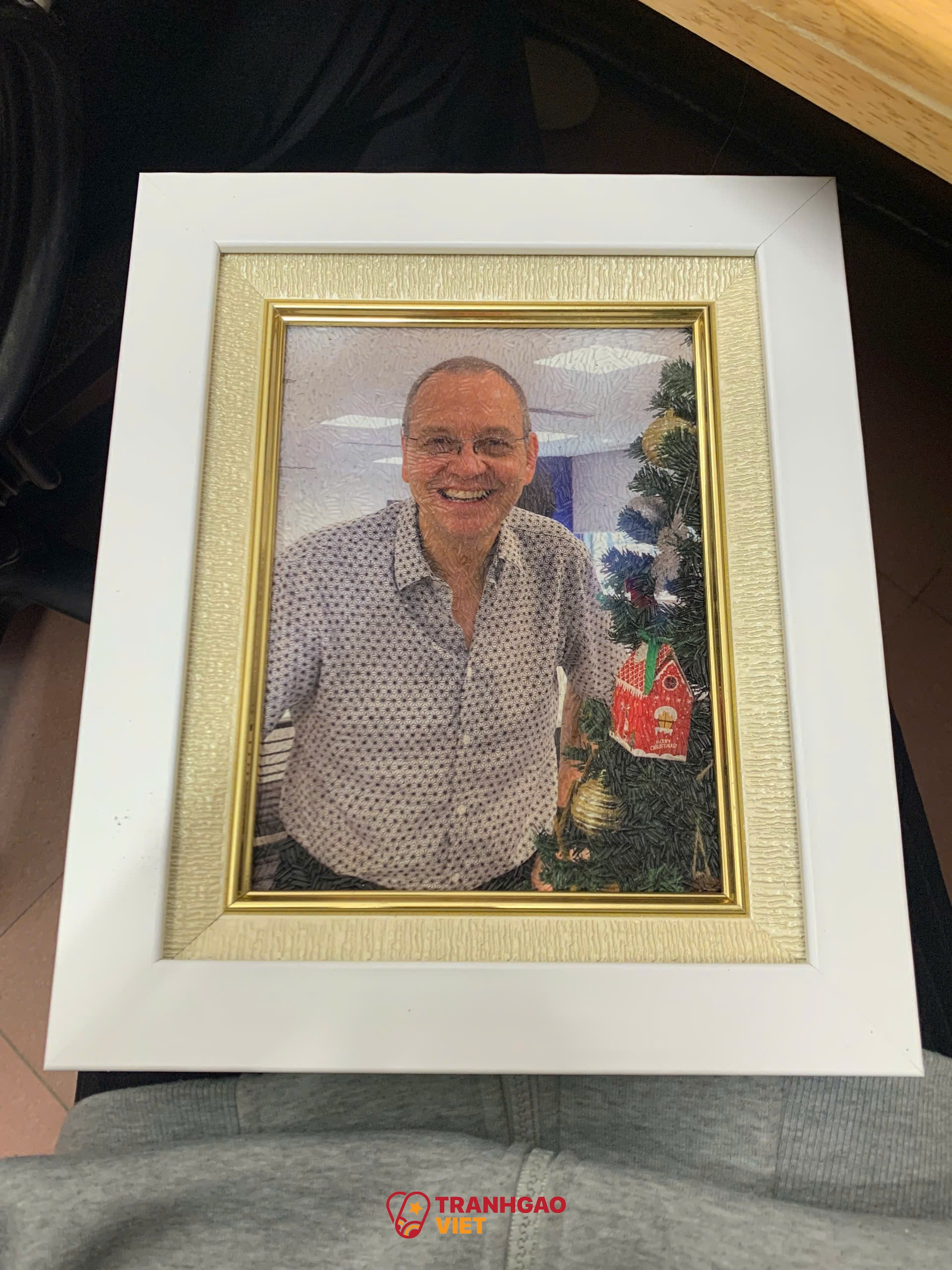 Tranh Gạo Màu Chân Dung Tặng Kỷ Niệm Hình ảnh Tranh Gạo Màu Chân Dung Tặng Kỷ Niệm - Ảnh thực tế sản phẩm Tranh Gạo
