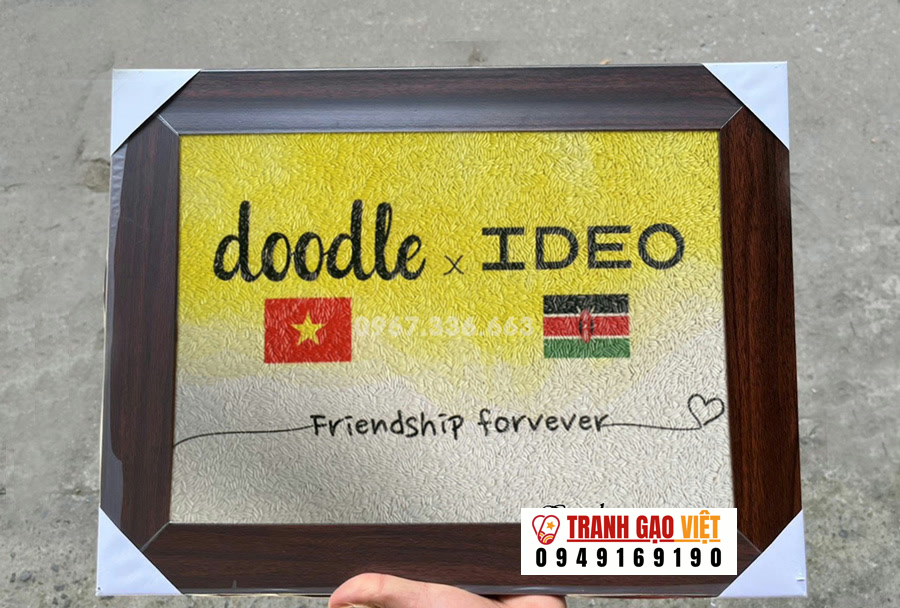 Tranh đặt logo quà tặng đối tác Logo Doodle Hình ảnh Tranh đặt logo quà tặng đối tác Logo Doodle - Ảnh thực tế sản phẩm Tranh Gạo