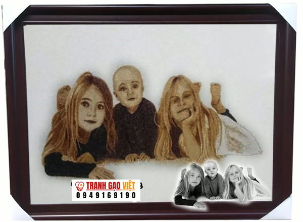 Tranh chân dung 3 chị em Hình ảnh Tranh chân dung 3 chị em - Ảnh thực tế sản phẩm Tranh Gạo
