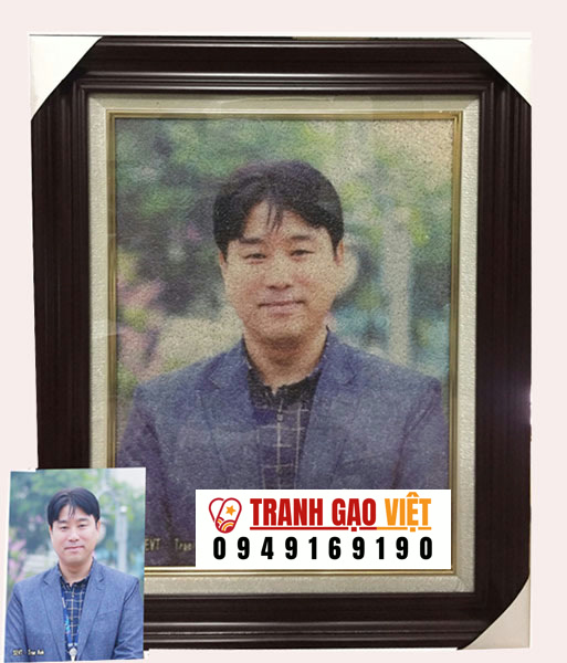 Chân dung Trần Anh Hình ảnh Chân dung Trần Anh - Ảnh thực tế sản phẩm Tranh Gạo