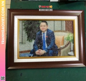Tranh Gạo Chân Dung Vinh Danh Thành Tựu