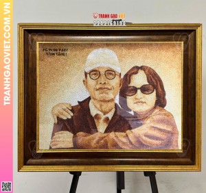 Tranh gạo tặng cho doanh nhân