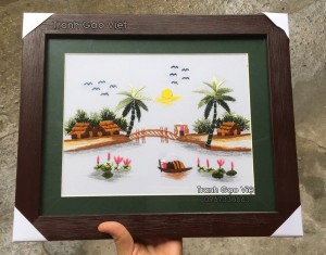 Tranh thêu tay sông nước