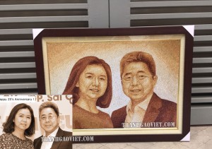 Tranh gạo chân dung 2 vợ chồng TGCD159