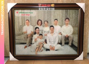 Tranh gạo ảnh chụp cả gia đình