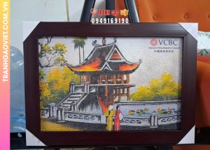 Tranh gạo chùa một cột tặng đối tác Trung Quốc của VCBC