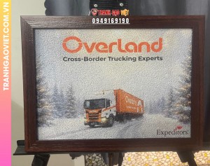 Tranh gạo công ty OverLand được tặng từ đối tác Expeditors