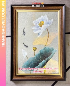 Tranh gạo Hoa Sen tặng Quỹ Phòng Chống Thiên Tai