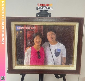 Tranh gạo LGRVH RD kính tặng gia đình chuyên gia