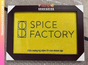Tranh gạo logo quà tặng Nhà Máy Spice Factory