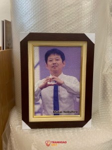 Tranh Gạo Màu Chân Dung Tặng Đối Tác